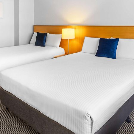 Novotel Perth Langley Εξωτερικό φωτογραφία