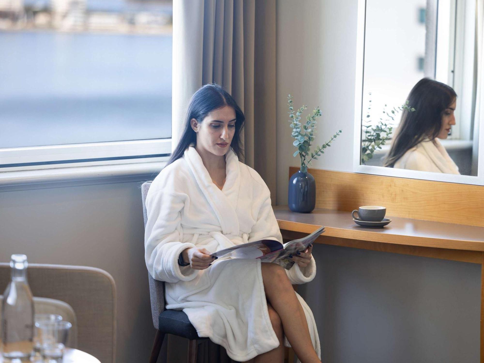 Novotel Perth Langley Εξωτερικό φωτογραφία